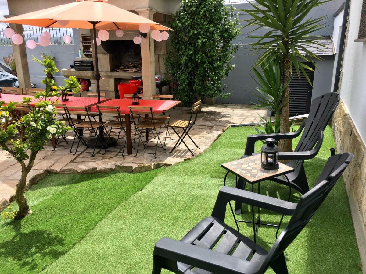 Apartamento As Sinas Apartment บียานูเอบา เด อาโรซา ภายนอก รูปภาพ