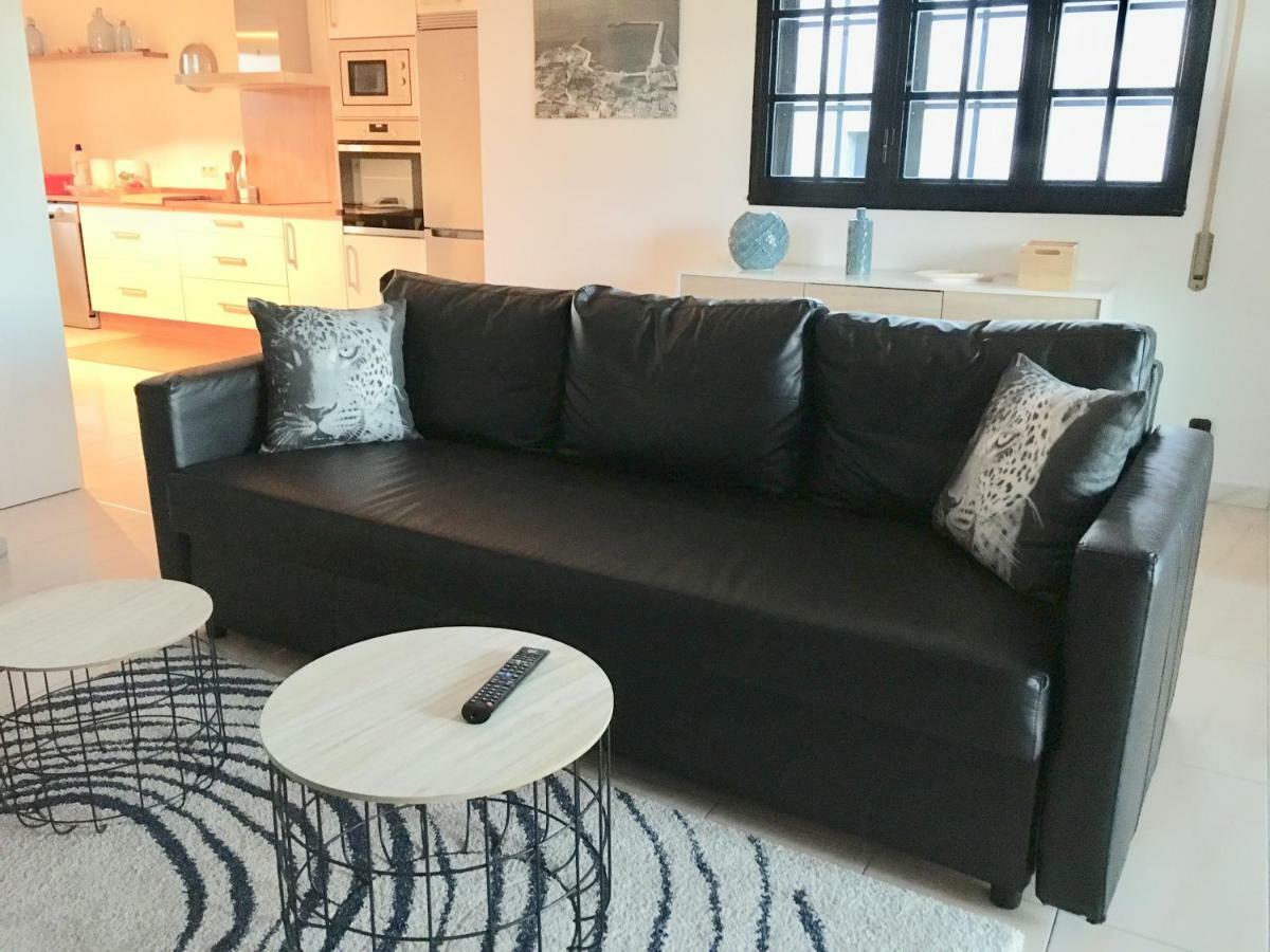 Apartamento As Sinas Apartment บียานูเอบา เด อาโรซา ภายนอก รูปภาพ