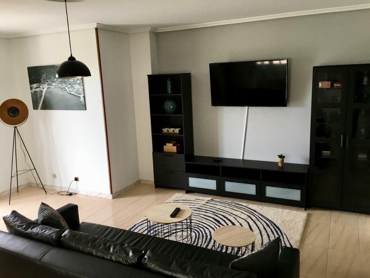 Apartamento As Sinas Apartment บียานูเอบา เด อาโรซา ภายนอก รูปภาพ