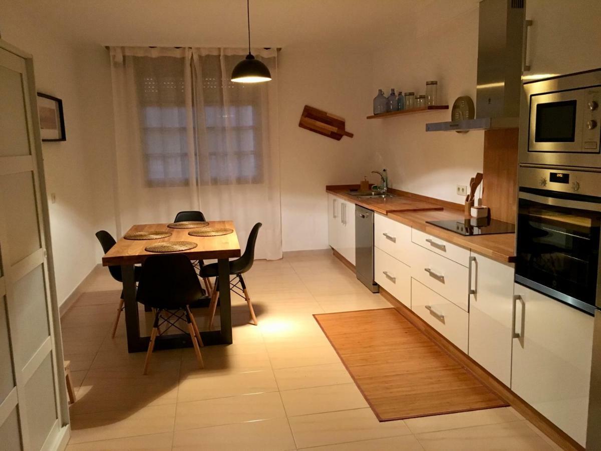 Apartamento As Sinas Apartment บียานูเอบา เด อาโรซา ภายนอก รูปภาพ